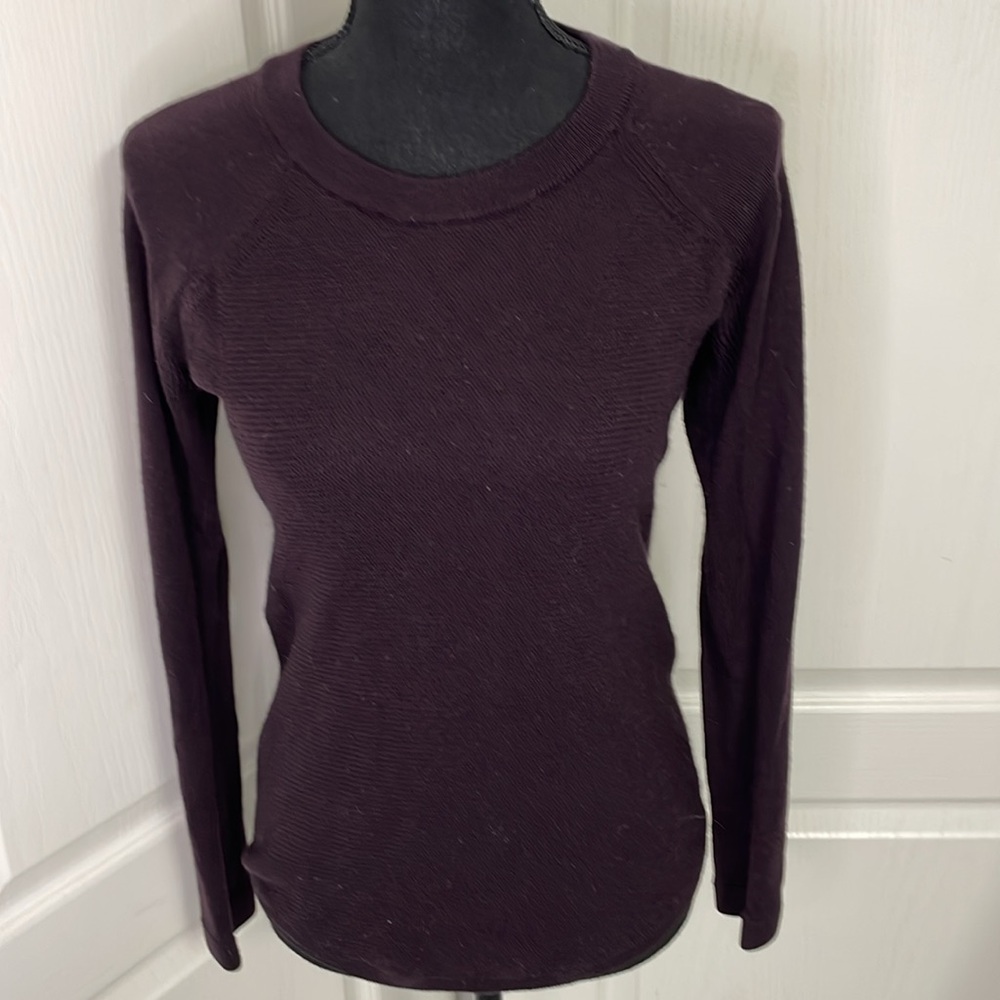 Lululemon Simply Wool sweater in black cherry merino wool XS/S